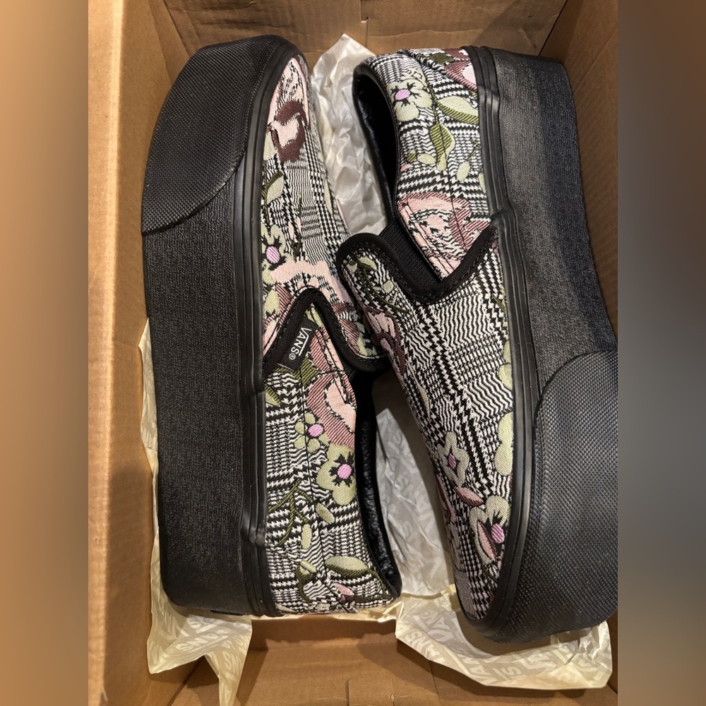 Vans Classic Slip-On Stackform Shoes VN0A7Q5RBM8 - Picture 6 of 6